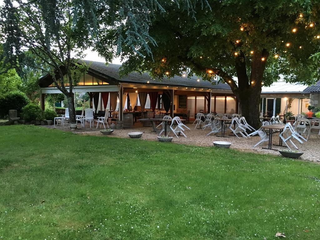 L'Art Dit Vin Saint-Aigulin Exterior foto